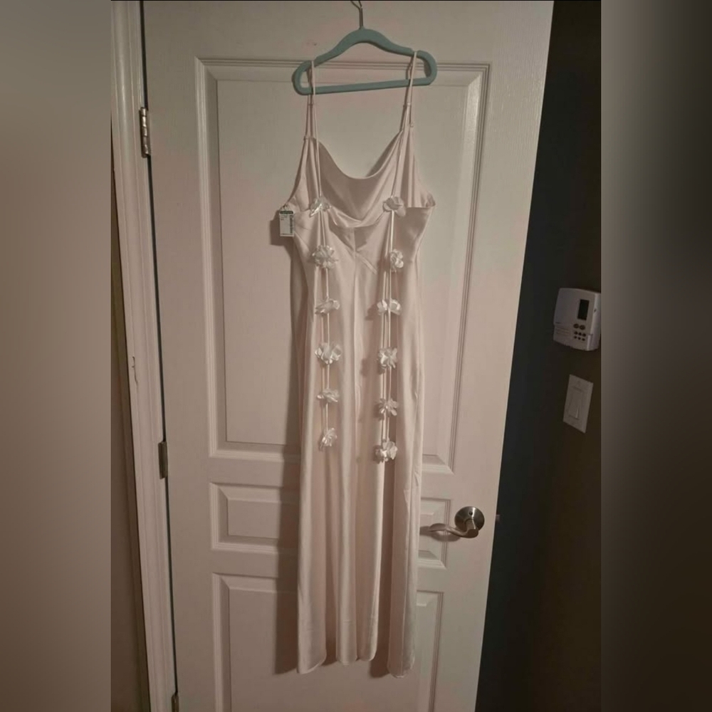 White Satin Dress with Floral Tassels - Picture 3 of 5